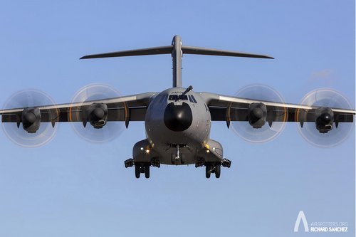 Richard A400